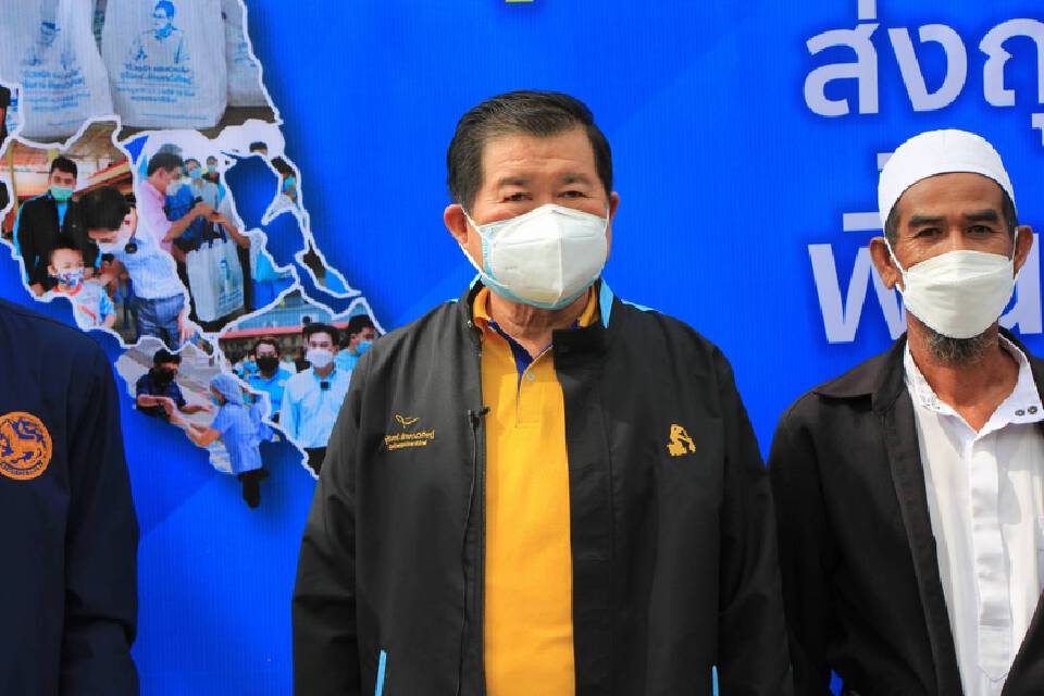 “นิพนธ์”ปล่อยคาราวานประชาธิปัตย์ส่ง 5 หมื่นถุงยังชีพสู่ภาคใต้สู้โควิด