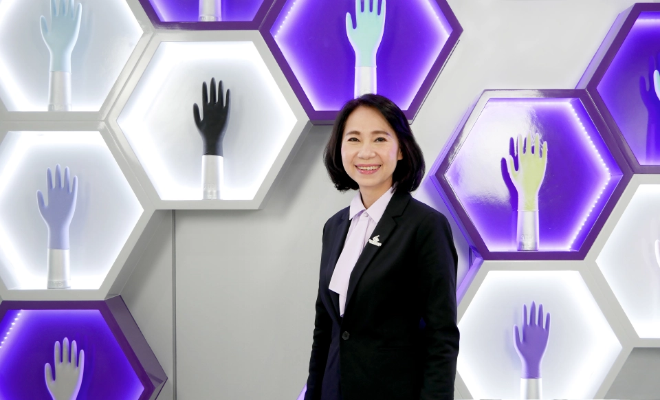 จริญญา จิโรจน์กุล กรรมการผู้จัดการใหญ่ บริษัท ศรีตรังโกลฟส์ (ประเทศไทย) จำกัด (มหาชน)