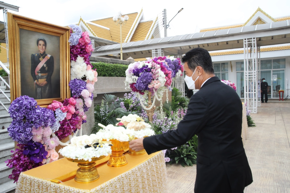 "สุวัจน์"นำทีมชาติพัฒนาร่วมอาลัย“ท่านผู้หญิงบุญเรือน ชุณหะวัณ” 