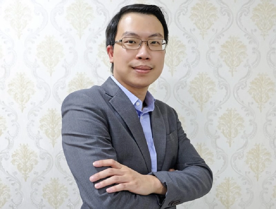 นพ.เอกกร วงศ์หิรัญเดชา