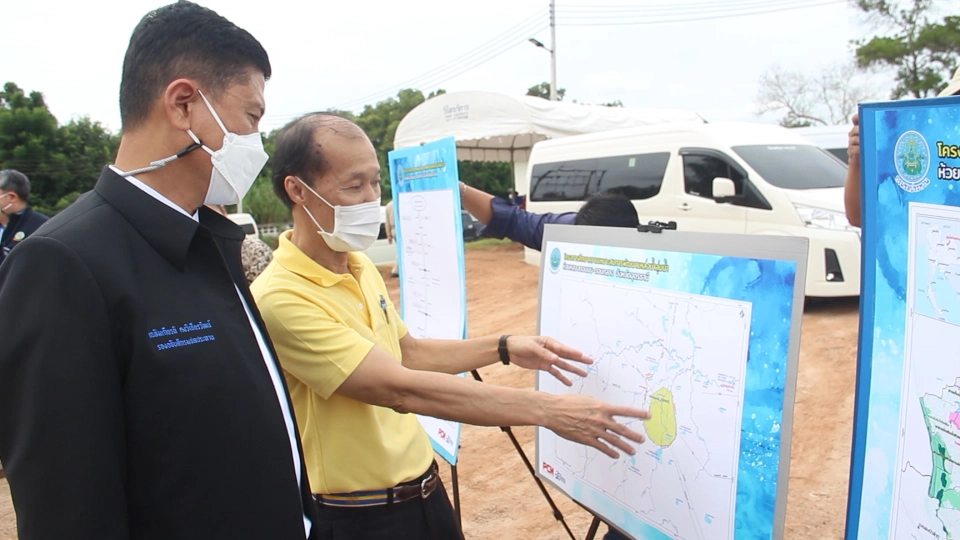 นายเฉลิมเกียรติ คงวิเชียรวัฒน์ รองอธิบดีฝ่ายวิชาการ กรมชลประทาน ลงติอดตามการพัฒนา2ลุ่มน้ำอีสานตอนบน