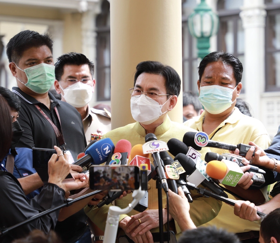 นายจุรินทร์ ลักษณวิศิษฏ์ หัวหน้าพรรคประชาธิปัตย์ 