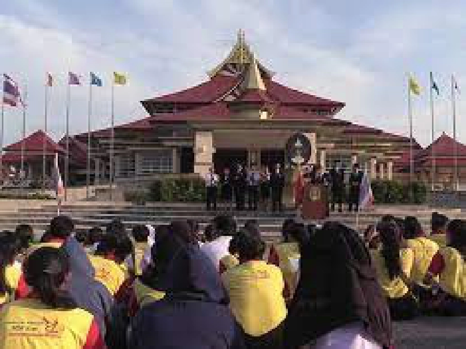 มรภ.นครศรีธรรมราช ร่อนแถลงการณ์ แจงปมพักงาน “อธิการบดีฆนัท”