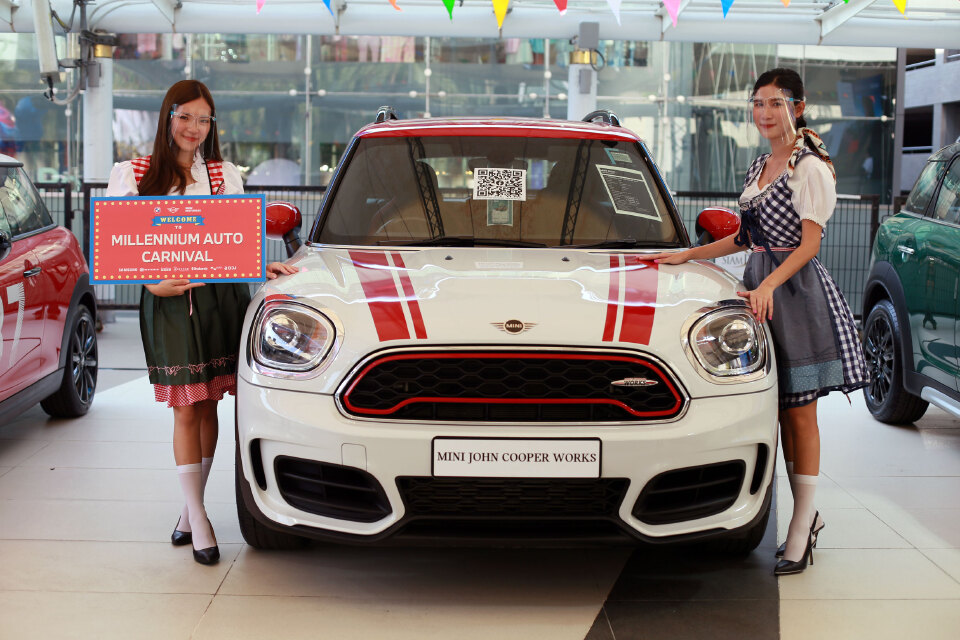 MINI Millennium Auto ในงาน ‘Millennium Auto Carnival’