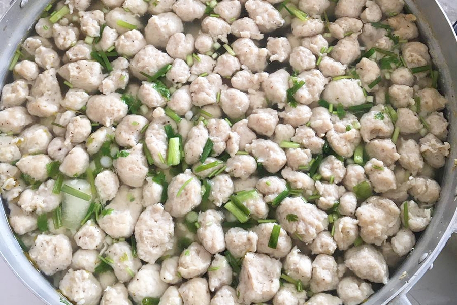 ซีพี-ซีพีเอฟ ส่งความห่วงใยต่อเนื่อง ช่วยชาวสระบุรี-อ่างทอง สู้ภัยน้ำท่วม