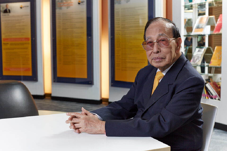 ตลท.แสดงความอาลัย"ดร.มารวย ผดุงสิทธิ์" ปูชนียบุคคลตลาดทุน เสียชีวิตวัย 92