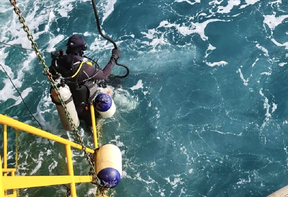 การไฟฟ้าส่วนภูมิภาค ซ่อมบำรุงรักษาสายเคเบิลใต้น้ำ ในพื้นที่อำเภอเกาะสมุย และอำเภอเกาะพะงัน จังหวัดสุราษฎร์ธานี