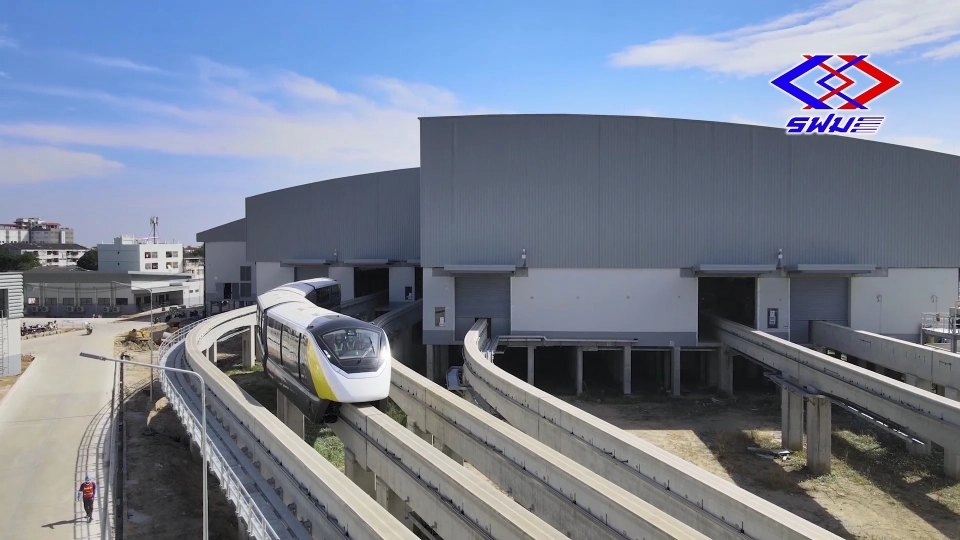 รฟม.ประมวลภาพทดสอบเดินรถไฟฟ้าโมโนเรลสายสีเหลือง ครั้งแรก