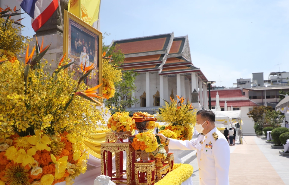 เลขาธิการ ส.ป.ก. เป็นประธานถวายผ้าพระกฐินพระราชทานประจำปี 2564
