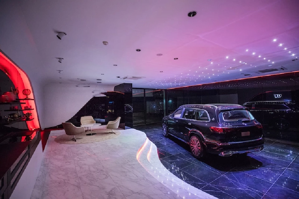 Benz TTC ลงทุน 100 ล้าน ปรับปรุงโชว์รูมพัฒนาการ รับ Mercedes Maybach - EQ