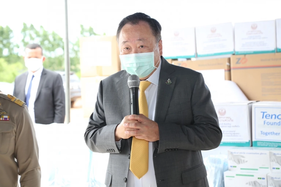 นายสุชาติ ตันเจริญ รองประธานสภาผู้แทนราษฎร คนที่ 1 และ ส.ส.ฉะเชิงเทรา พรรคพลังประชารัฐ