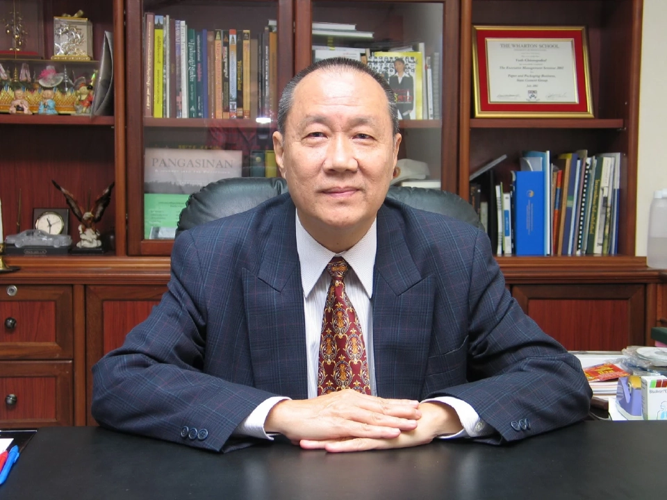 นายยุทธ ชินสุภัคกุล ประธานกรรมการบริหาร บริษัท อีสเทอร์น พาวเวอร์ กรุ๊ป จำกัด(มหาชน)