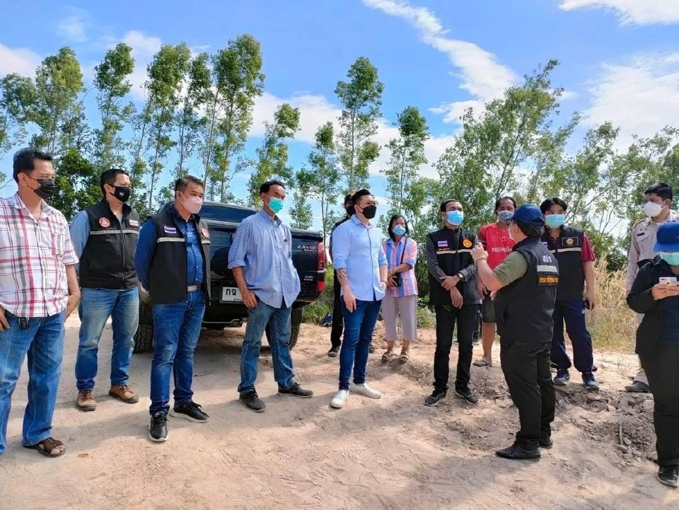 “สุชาติ” จี้ 3 กระทรวง เร่งแก้โรงงาน "ลอบทิ้งกากสารพิษ" พื้นที่ “สนามชัยเขต”