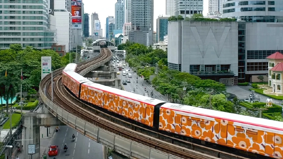 WHY  BTS  TRAINBODY?  รู้หรือไม่?  BTS  1 ขบวน ผ่านอะไรบ้าง?