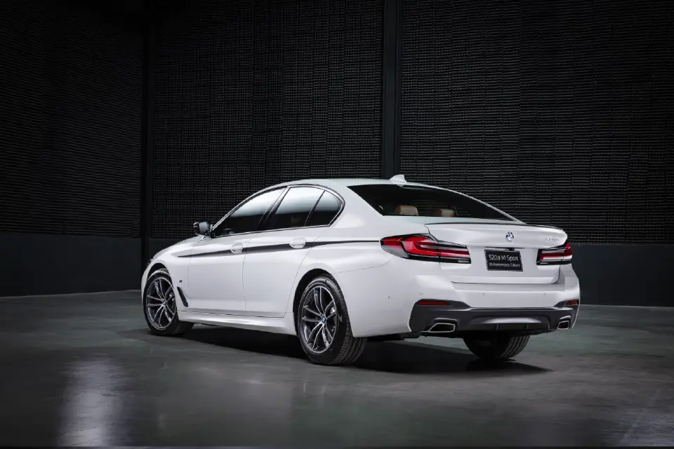บีเอ็มดับเบิลยู 520d M Sport (M Performance Edition) ใหม่ 