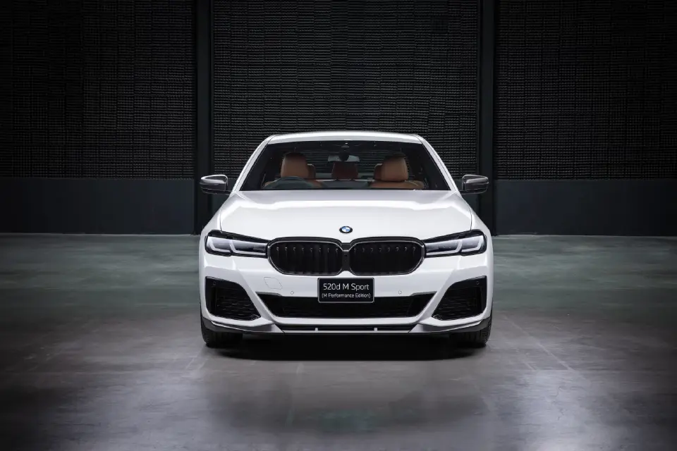 บีเอ็มดับเบิลยู 520d M Sport (M Performance Edition) ใหม่ 