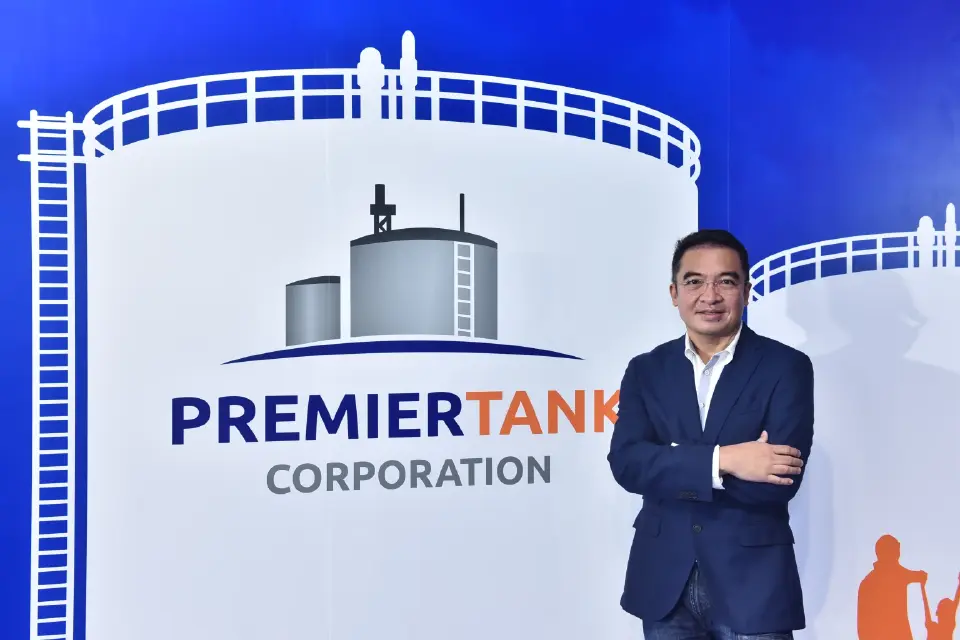 นายวรชาติ ทวยเจริญ กรรมการผู้จัดการ บริษัท ฟินเน็กซ์ แอ๊ดไวเซอรี่ จำกัด