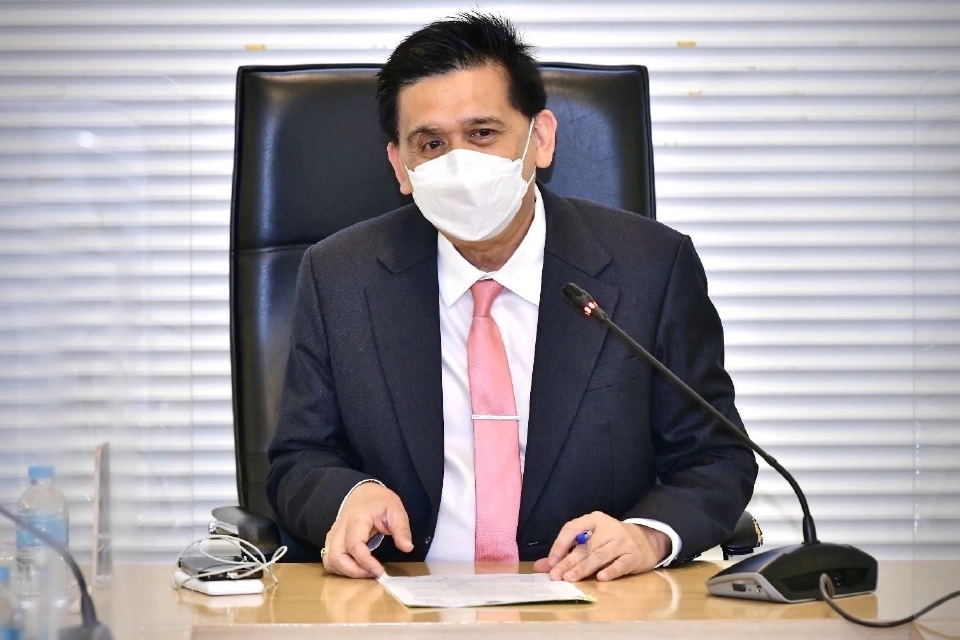 เตือนอาชีพ “ช่างตัดผม” สงวนสิทธิ์เฉพาะคนไทย