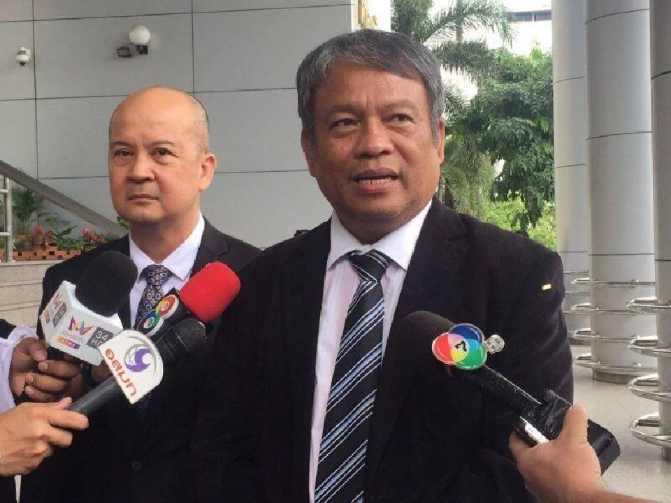 วัชระ เพชรทอง และ ดร.เกษม ศุภสิทธิ์ 