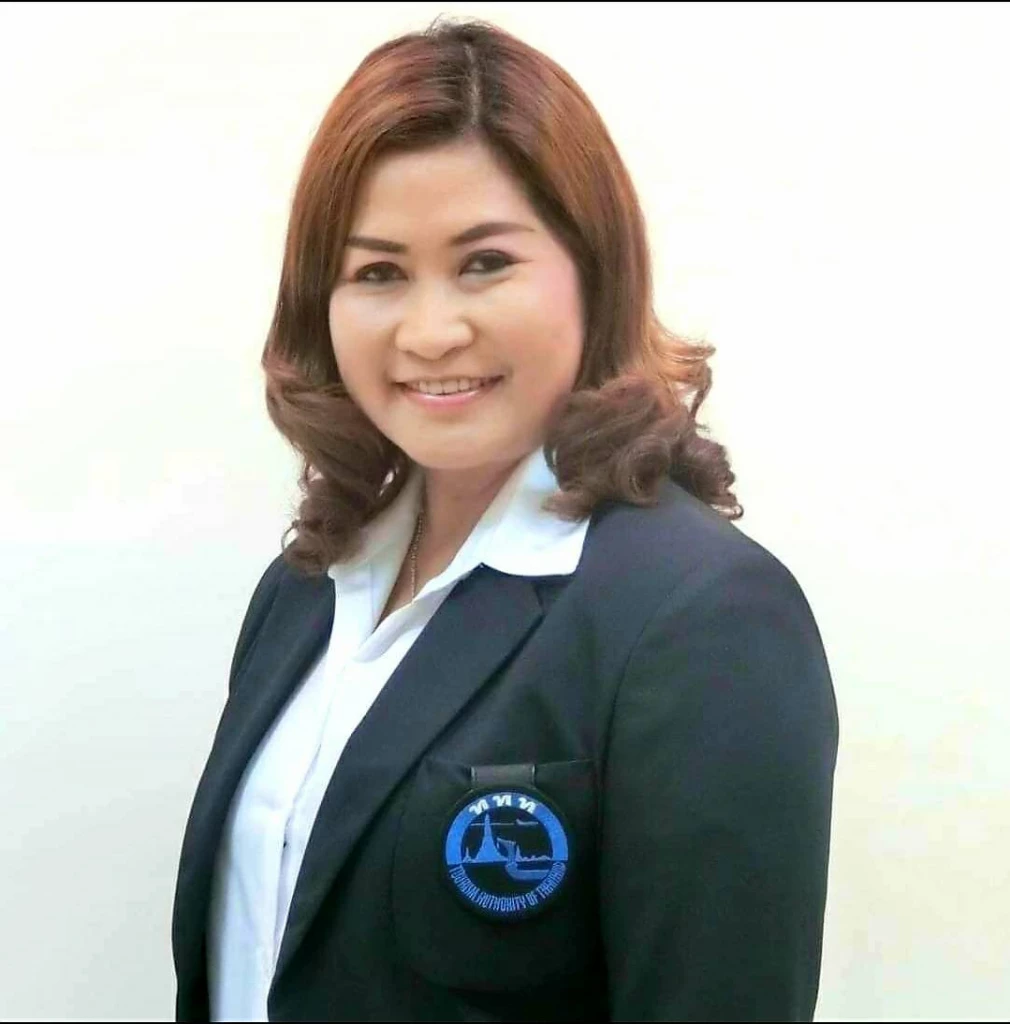 นางธนพร &nbsp;พูลเพิ่ม &nbsp;ผู้อำนวยการททท.สำนักงานอุดรธานี หัวหน้ากลุ่มจังหวัดท่องเที่ยว ”กลุ่มนคราธานี”