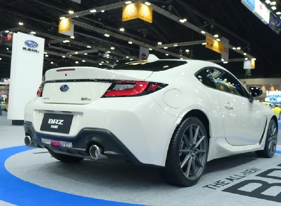 All new Subaru BRZ ล็อตแรก 10 คันโดนจองเกลี้ยง ก่อนส่งมอบมิ.ย.นี้