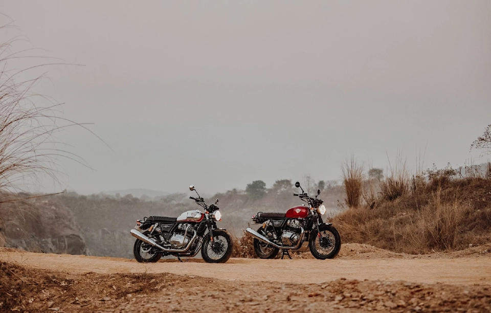Royal Enfield 650 Twins ในรุ่น Interceptor 650 