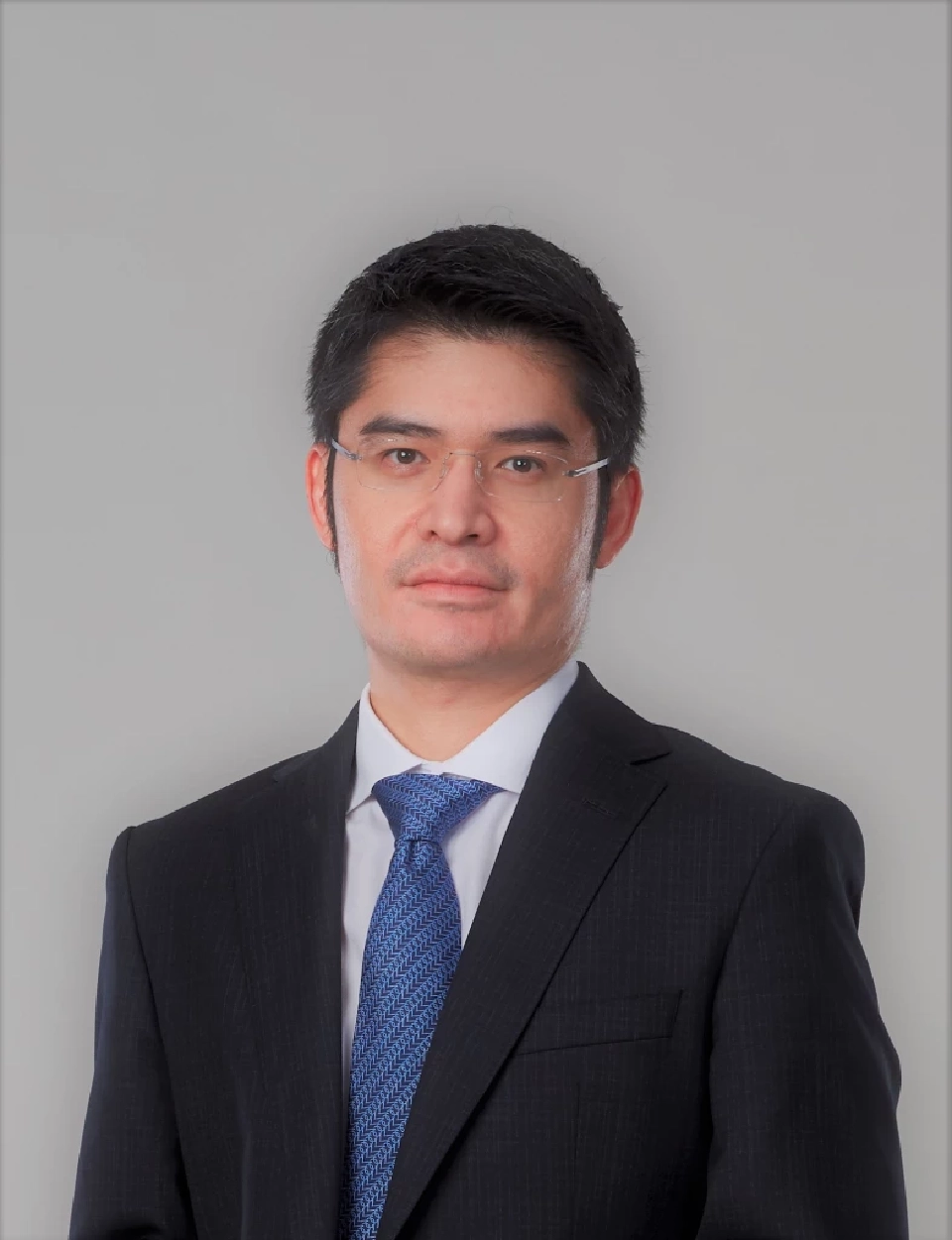 นายนริศ สถาผลเดชา หัวหน้าศูนย์วิเคราะห์เศรษฐกิจทีทีบี