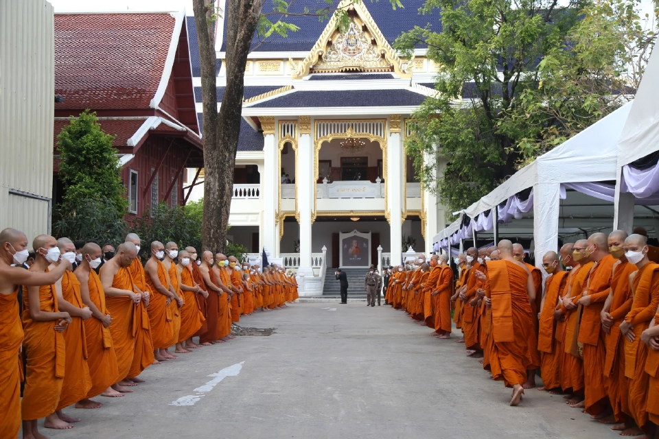 เคลื่อนสรีรสังขาร “สมเด็จพระวันรัต” กลับวัดบวรฯ (ประมวลภาพ)