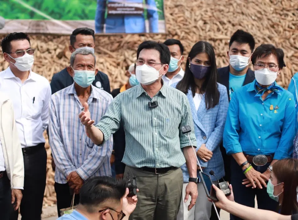 รองนายกฯ จุรินทร์ สั่งการติดตามโรคใบด่าง