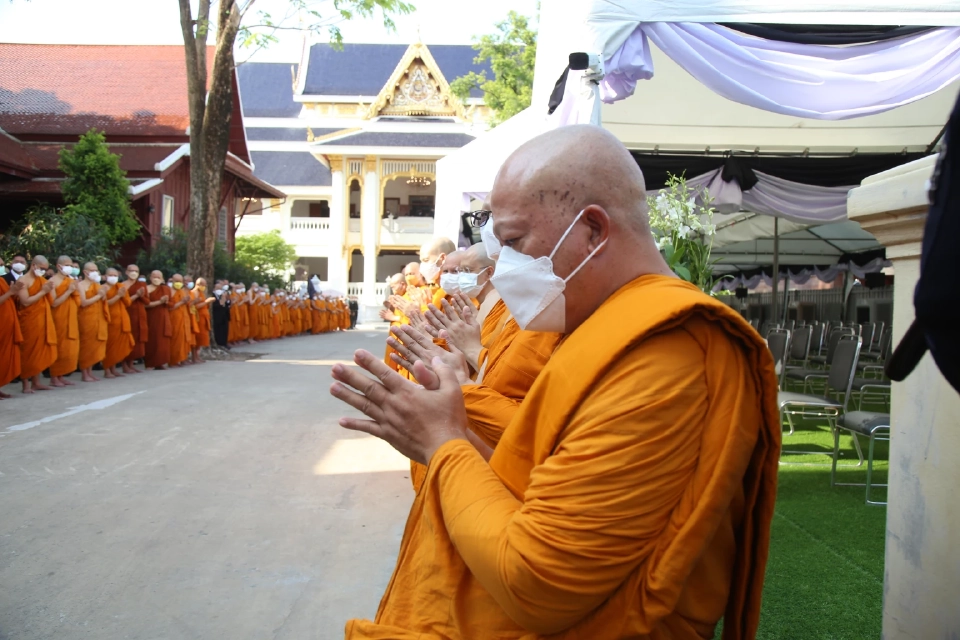 เคลื่อนสรีรสังขาร “สมเด็จพระวันรัต” กลับวัดบวรฯ (ประมวลภาพ)