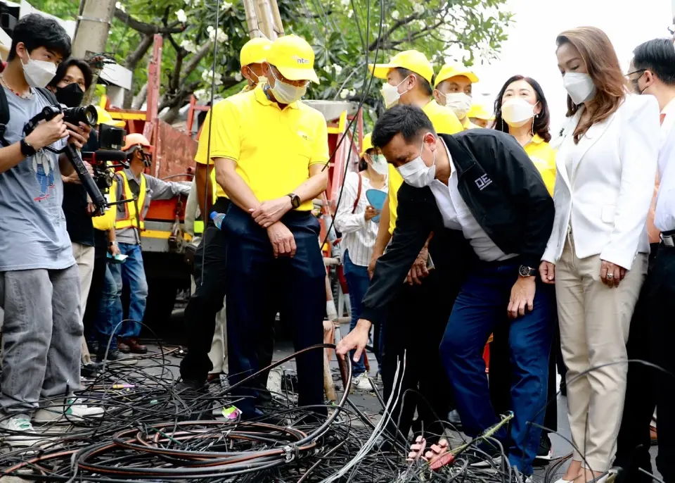 เดินหน้าจัดระเบียบสื่อสาร ผลักดันกรุงเทพเมืองน่าอยู่