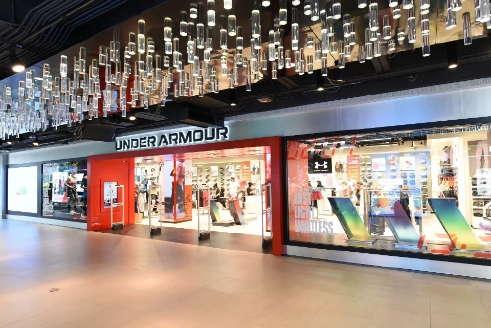 Under Armour  ปักหมุดสยามเซ็นเตอร์ เปิดFlagship Store ใหญ่สุดในไทย