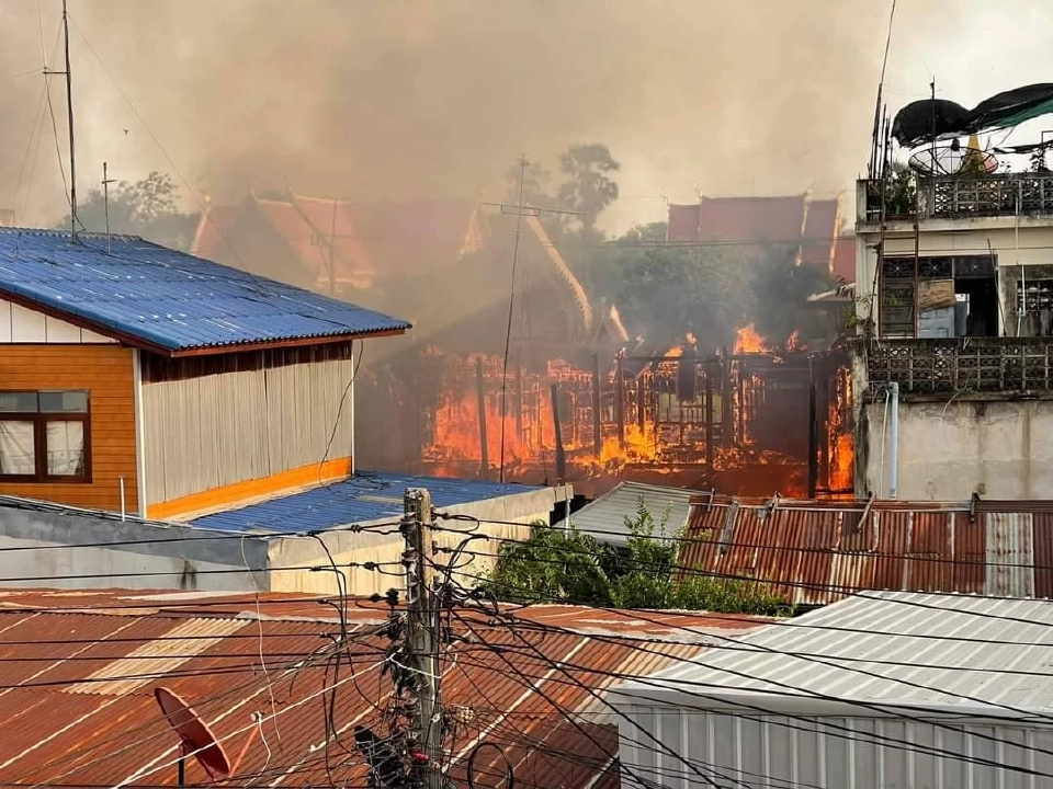 ไฟไหม้ ตลาดปักธงชัย นครราชสีมา