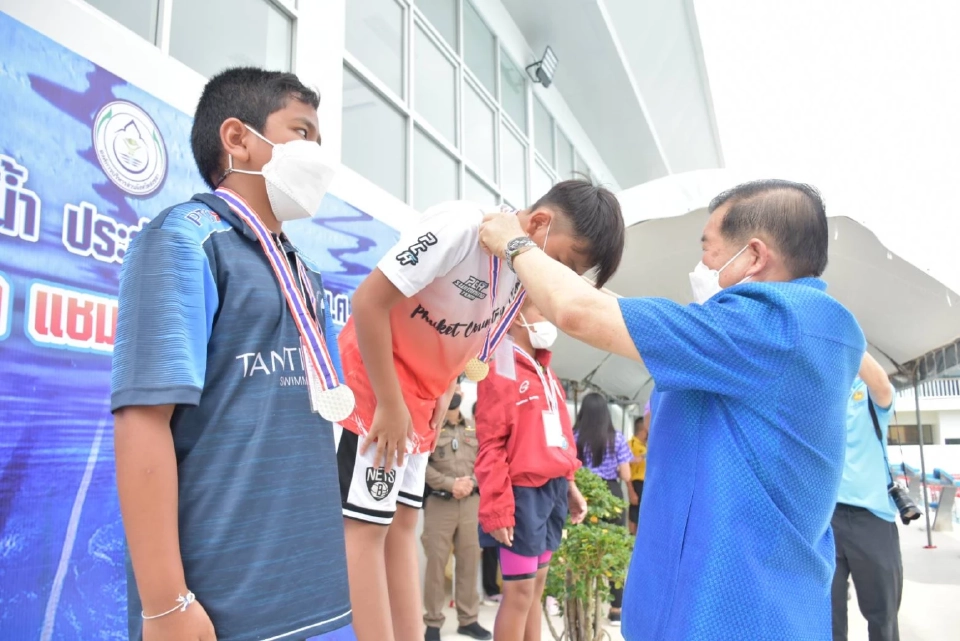 “นิพนธ์”เปิดแข่งขันว่ายน้ำ"อบจ.สงขลาแชมป์เปี้ยนชิพ ครั้งที่ 1”