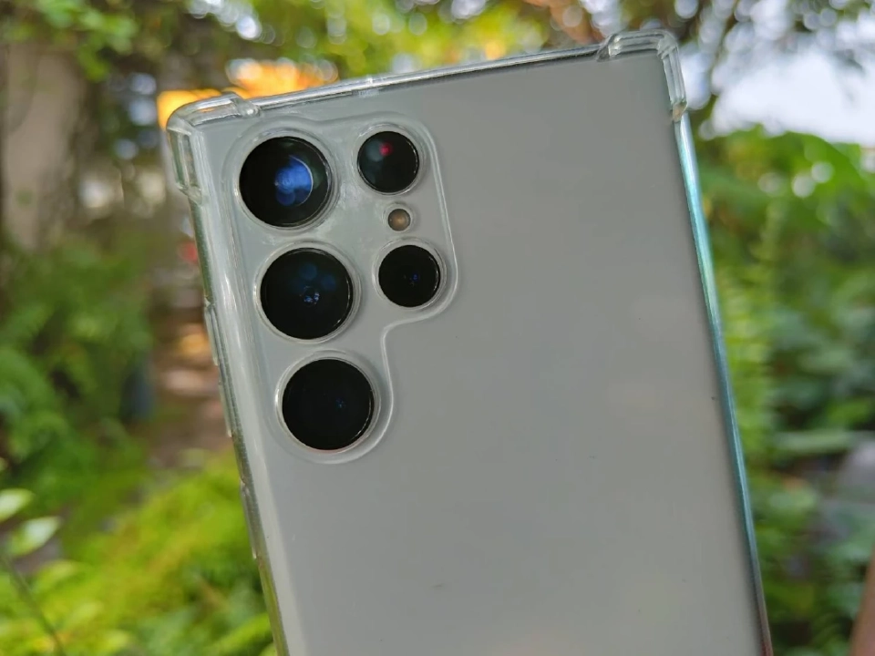 รีวิว Samsung S22 Ultra "เน้นกล้อง" พาไปทำบุญ-ไหว้พระ วันสงกรานต์ 2565