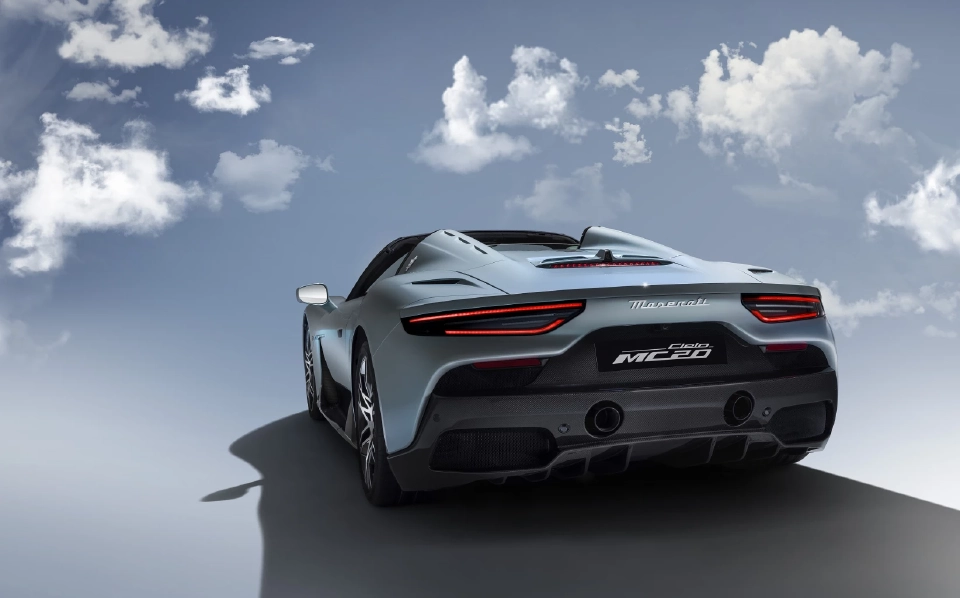 มาเซราติ เปิดตัว MC20 CIELO เวอร์ชันเปิดหลังคา