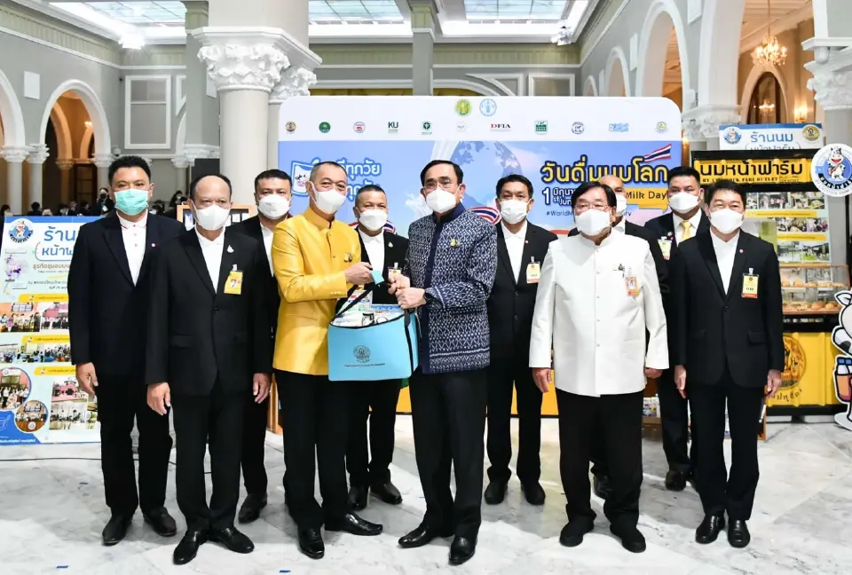 นายกรัฐมนตรี ปลุกกระแส “วันดื่มนมโลก”ชวนคนไทยทุกเพศ ทุกวัย ดื่มนม
