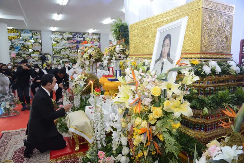 "นายกฯ" ร่วมงานศพ ลูกสาว ‘ชัช เตาปูน" รมต.-ส.ส. ร่วมแสดงความเสียใจคับคั่ง