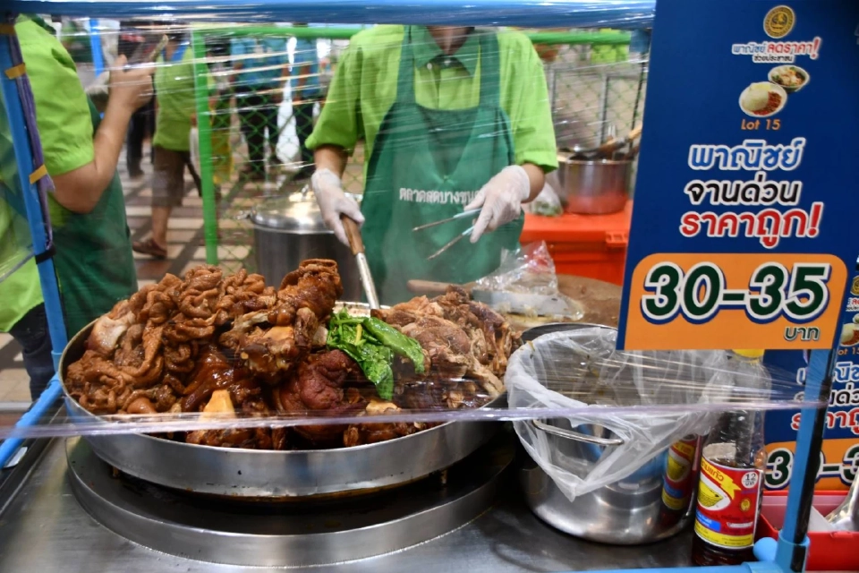 ความเชื่อมั่นผู้บริโภค พ.ค. ลดต่อเนื่องเป็นเดือนที่5 ต่ำสุดในรอบ9เดือน