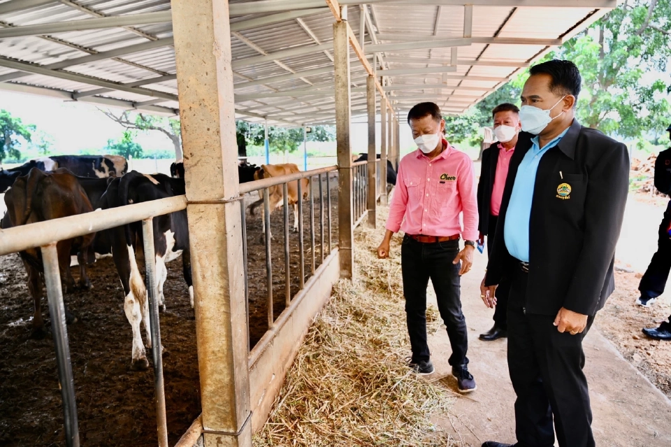 “อธิบดีกรมปศุสัตว์” ลงพื้นสร้างขวัญกำลังใจพร้อมติดตามนโยบาย