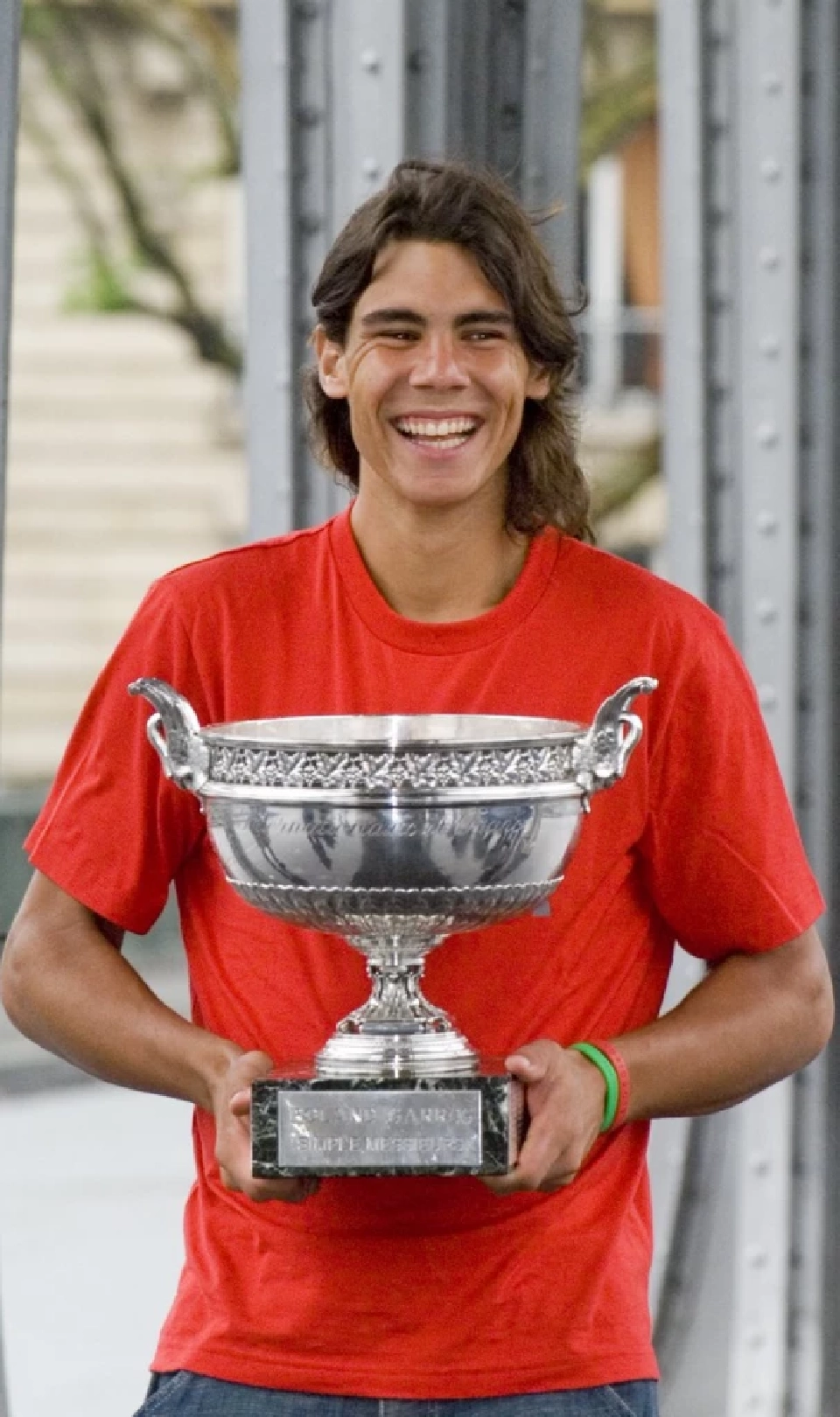 จำผมได้ไหม? นาดาลสมัยวัยละอ่อน 19 ปี คว้าแชมป์เฟรนช์โอเพ่นสมัยแรกในปี 2005