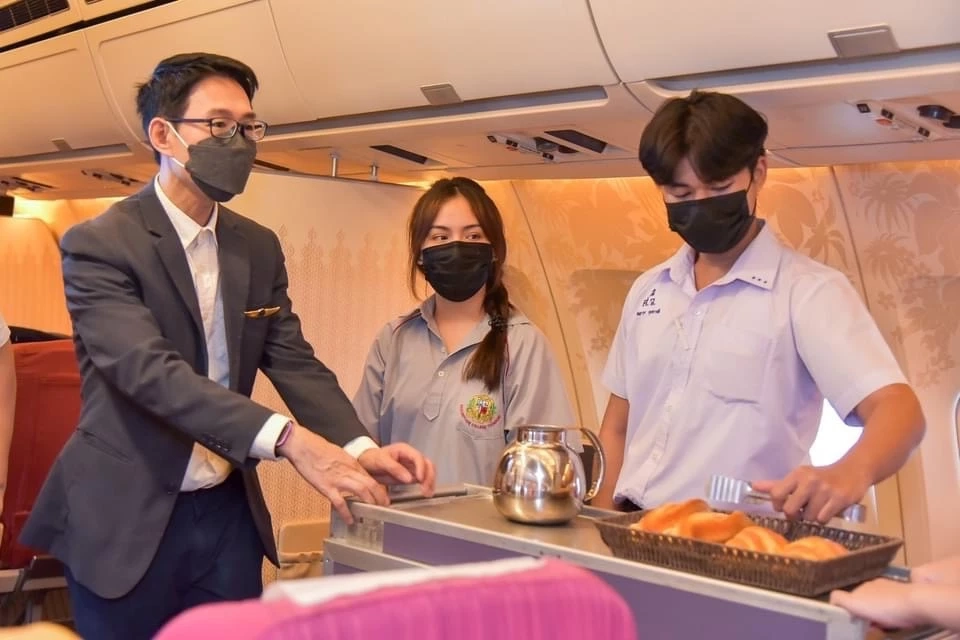 เปิดค่าย Youth Flying Club ปลุกเด็กและเยาวชน "เรียนการบิน" รับเปิดประเทศ