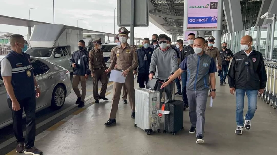 ควบคุมตัว "เจ้าของดารุมะ" นายเมธา ชลิงสุข หรือ บอลนี่ 