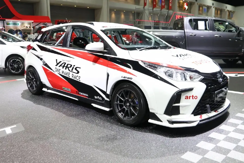 YARIS ONE MAKE RACE