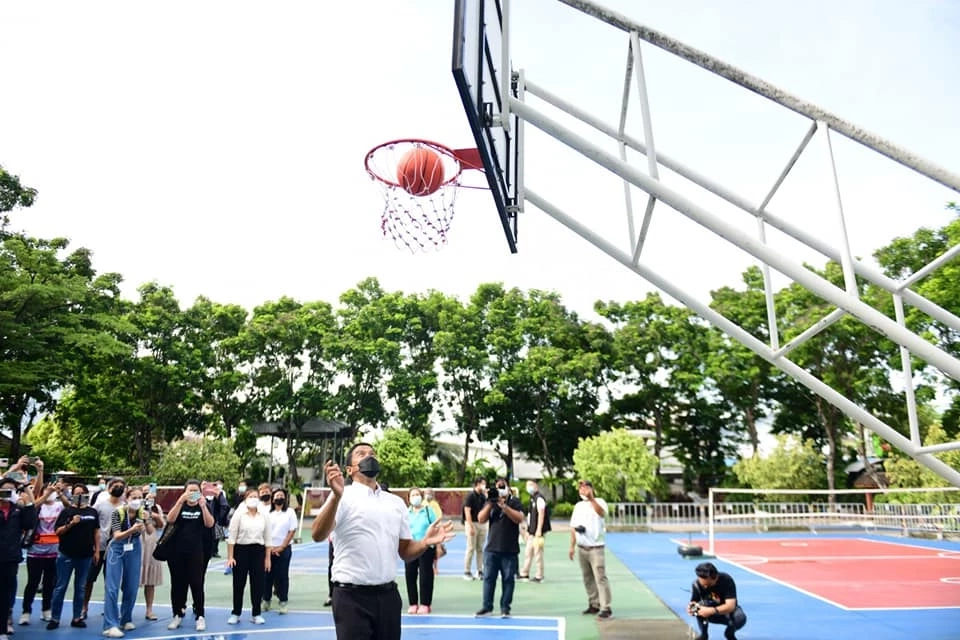 ตามดู“ชัชชาติ”ปฏิบัติภารกิจที่หนองแขมวันนี้