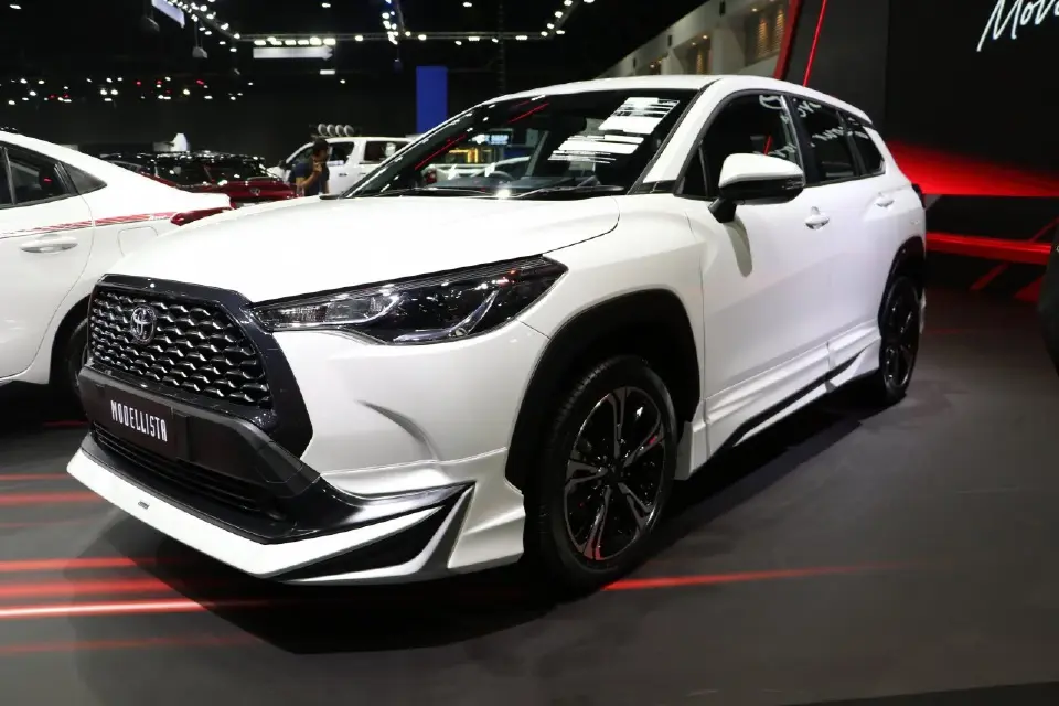 โคโรลล่า ครอส รถยนต์อเนกประสงค์ SUV 