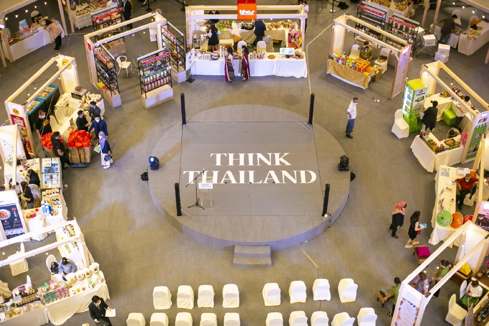 THINK THAILAND ในมาเลย์ ผลตอบรับเยี่ยม 12 วันฟัน 300 ล้าน