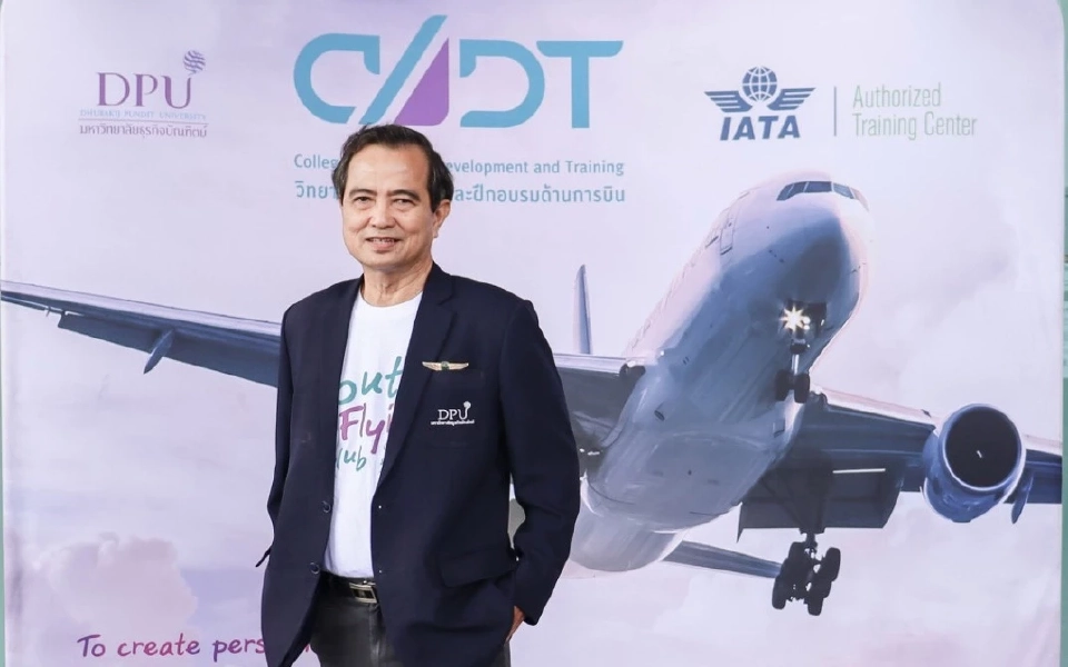 เปิดค่าย Youth Flying Club ปลุกเด็กและเยาวชน "เรียนการบิน" รับเปิดประเทศ