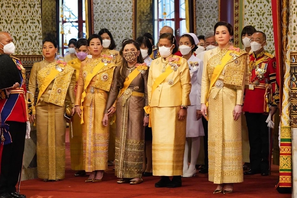 ในหลวงรัชกาลที่ 10