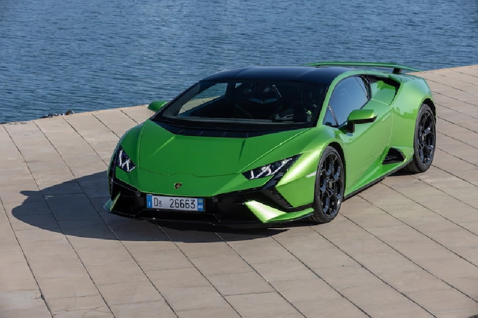 รีวิว Lamborghini Huracan Tecnica กระทิงดุคันโปรด โหดสมเหตุสมผล